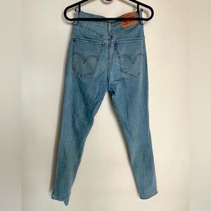 Levi’s Mile High Super Skinny High Rise Jeans size 27